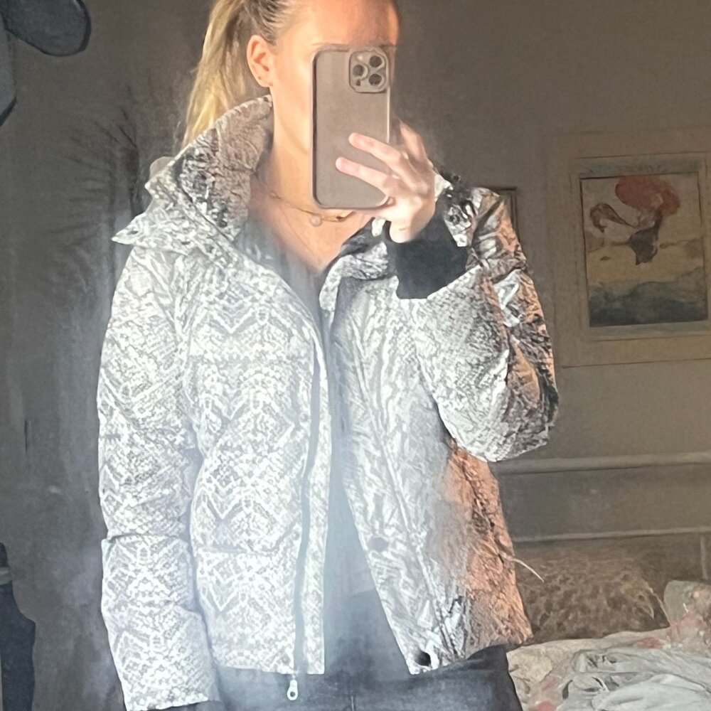 Winter Jacket - Picture 3 of 7